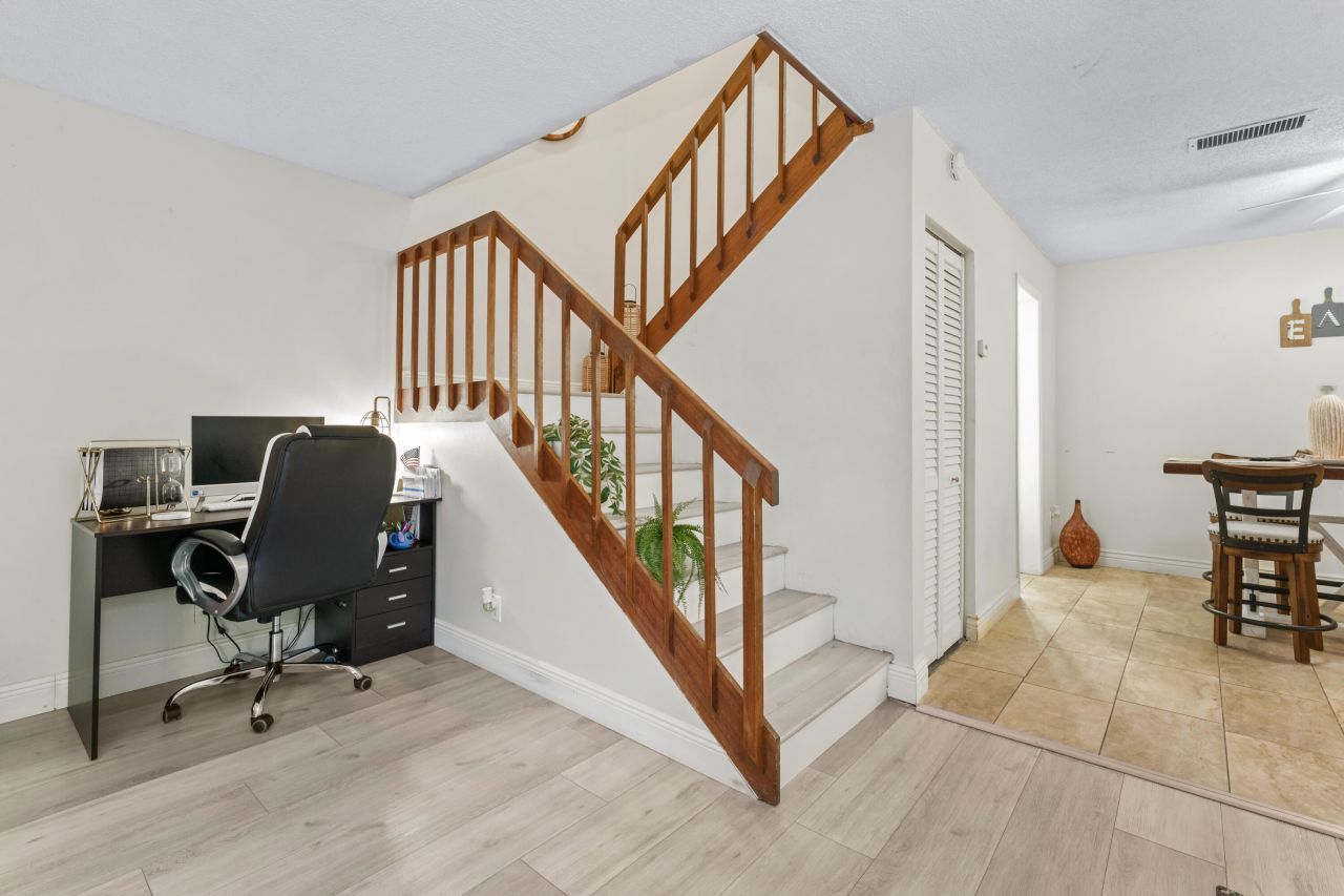 1630 Forest Lakes Circle, Unit C, West Palm Beach, FL 33406 Photo