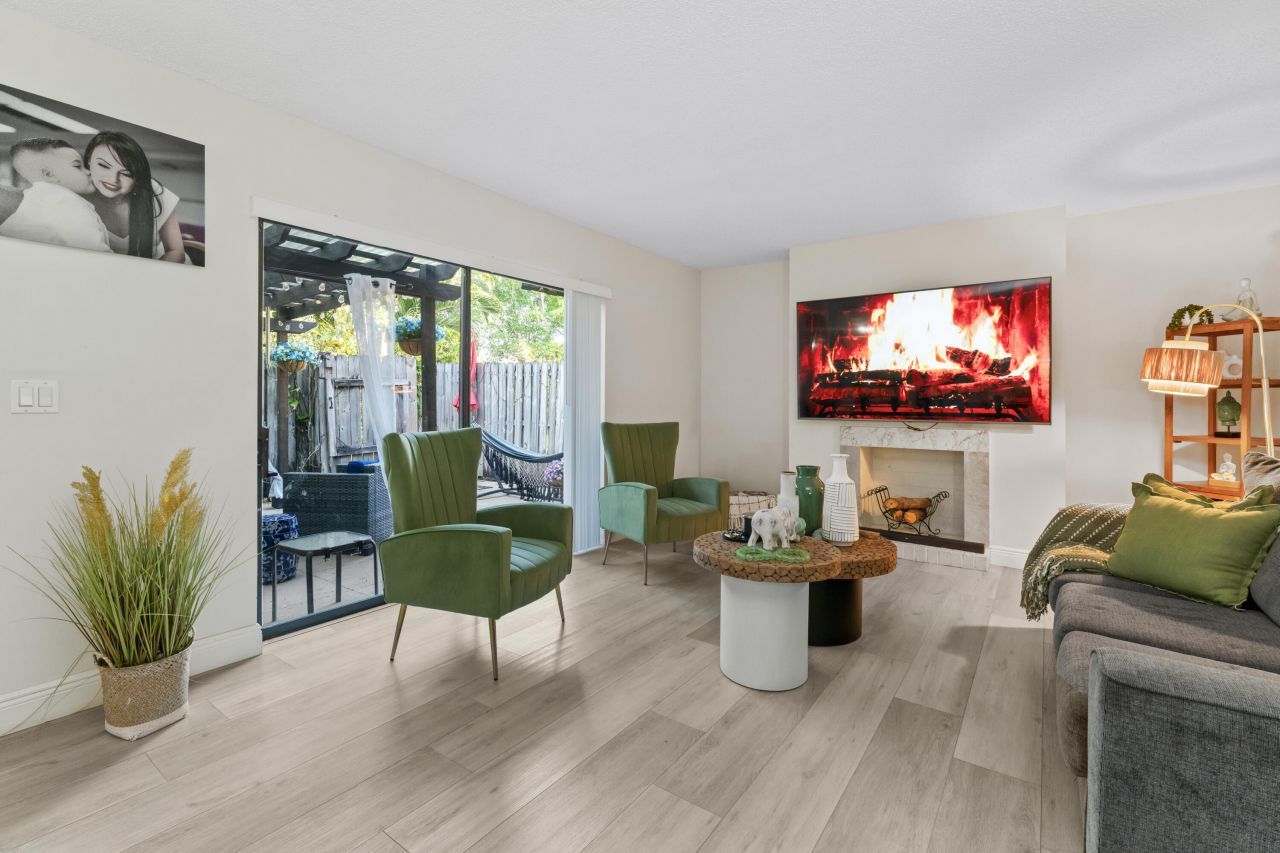 1630 Forest Lakes Circle, Unit C, West Palm Beach, FL 33406 Photo