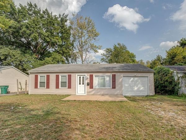 736 Saint Martin Drive, Cahokia, IL 62206
