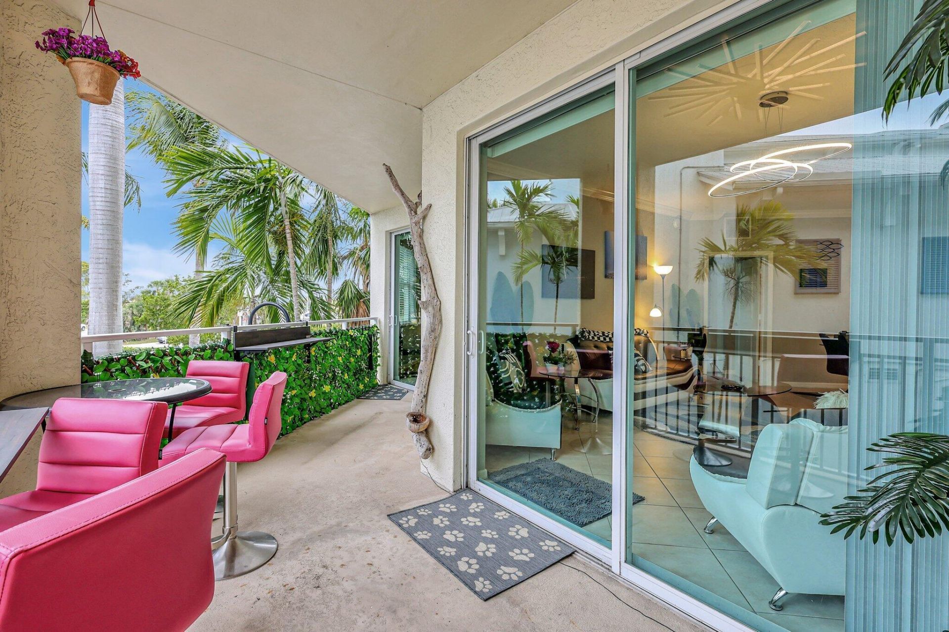 975 NW Flagler Avenue, Unit 207, Stuart, FL 34994 Photo