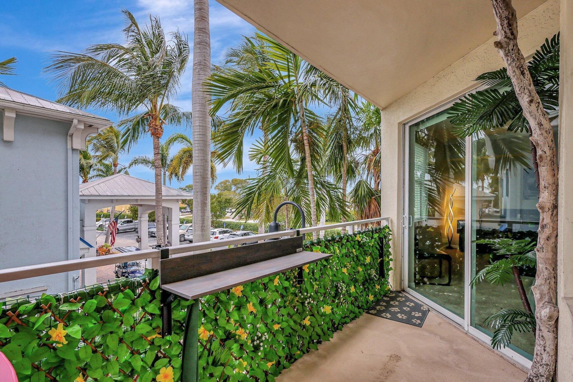 975 NW Flagler Avenue, Unit 207, Stuart, FL 34994 Photo