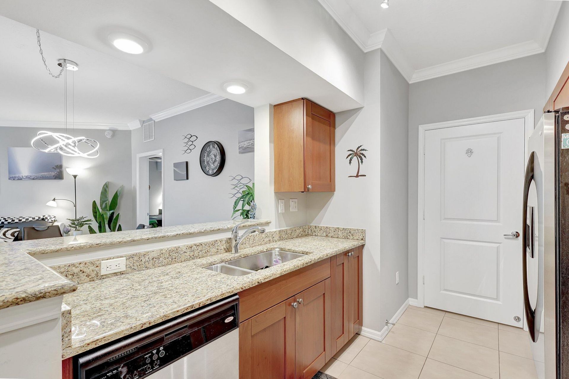 975 NW Flagler Avenue, Unit 207, Stuart, FL 34994 Photo