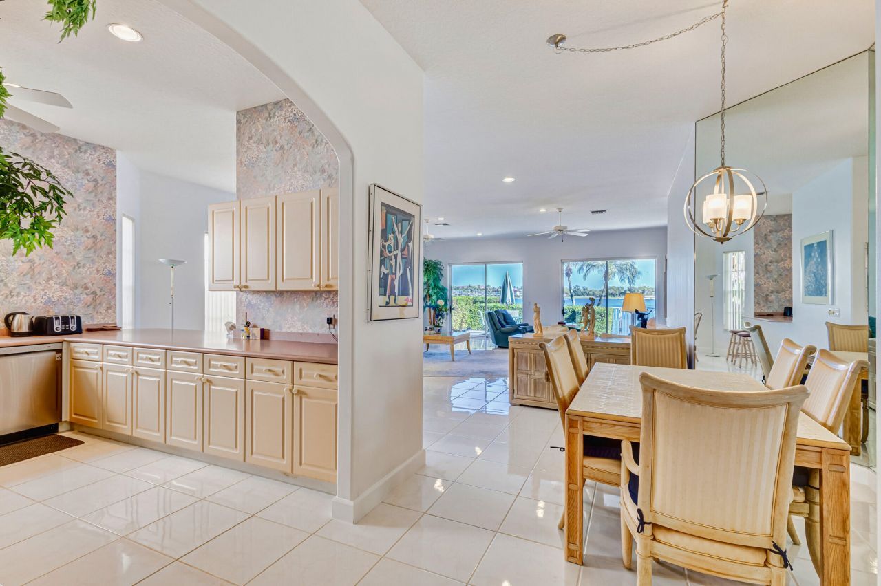 919 Augusta Pointe Drive, Palm Beach Gardens, FL 33418 Photo