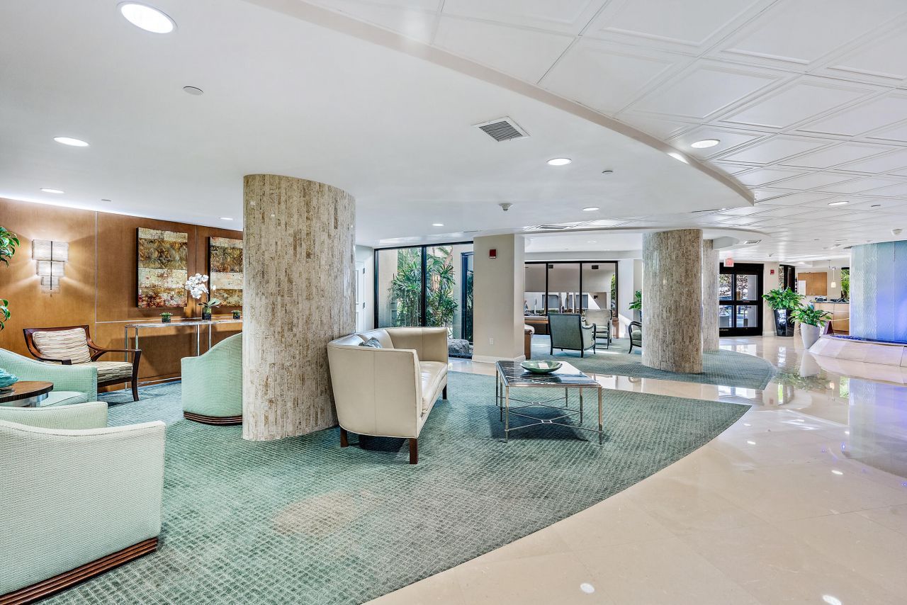 3000 N Ocean Drive, Unit 19e, Singer Island, FL 33404 Photo