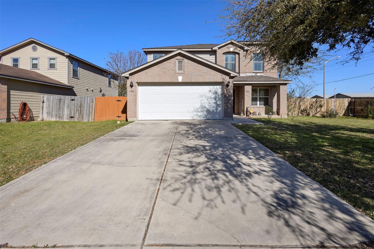 100 Lexington Rd, Kyle, TX 78640 Main Photo