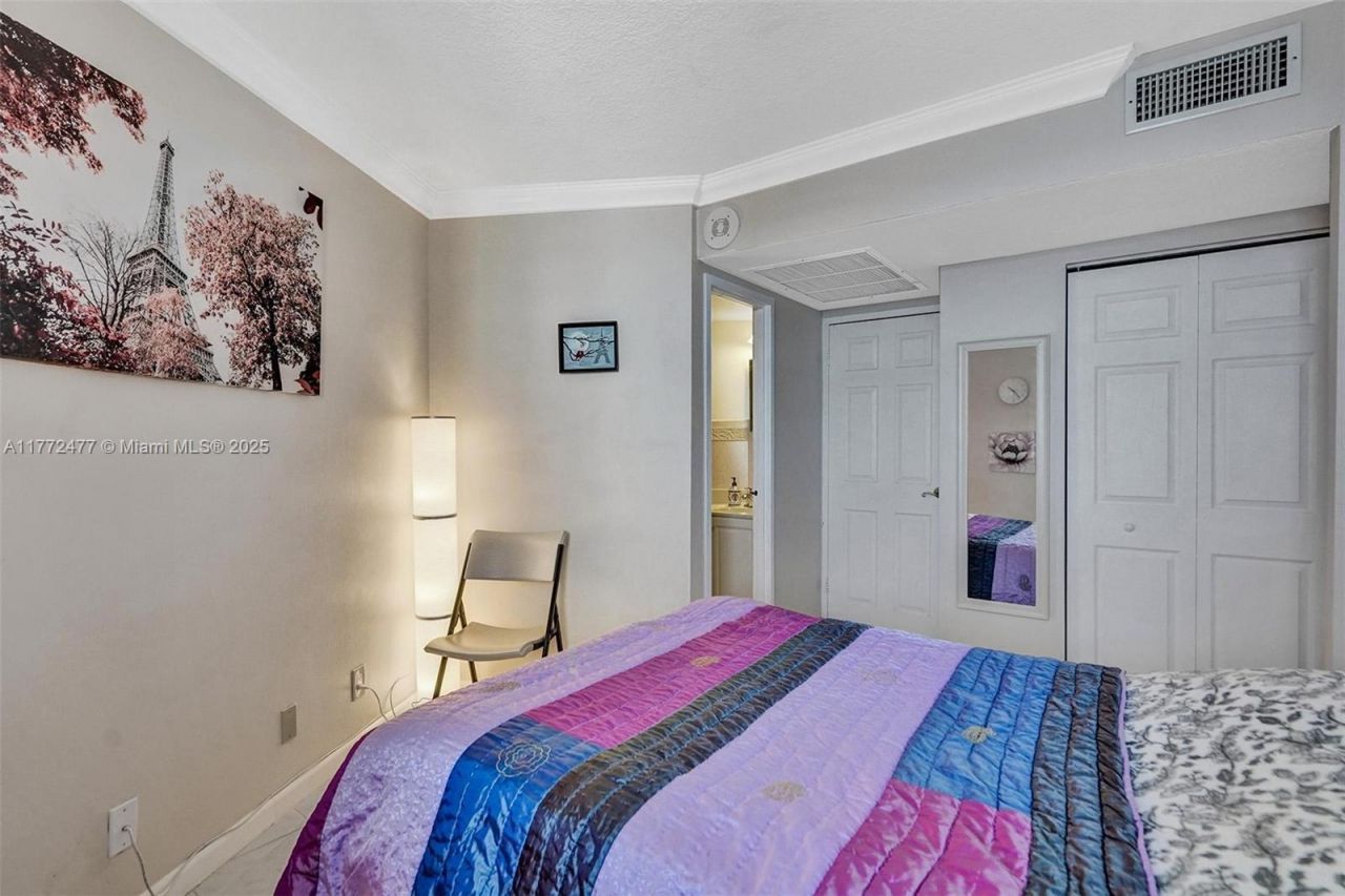 3180 S Ocean Dr, Unit 1504, Hallandale Beach, FL 33009 Photo