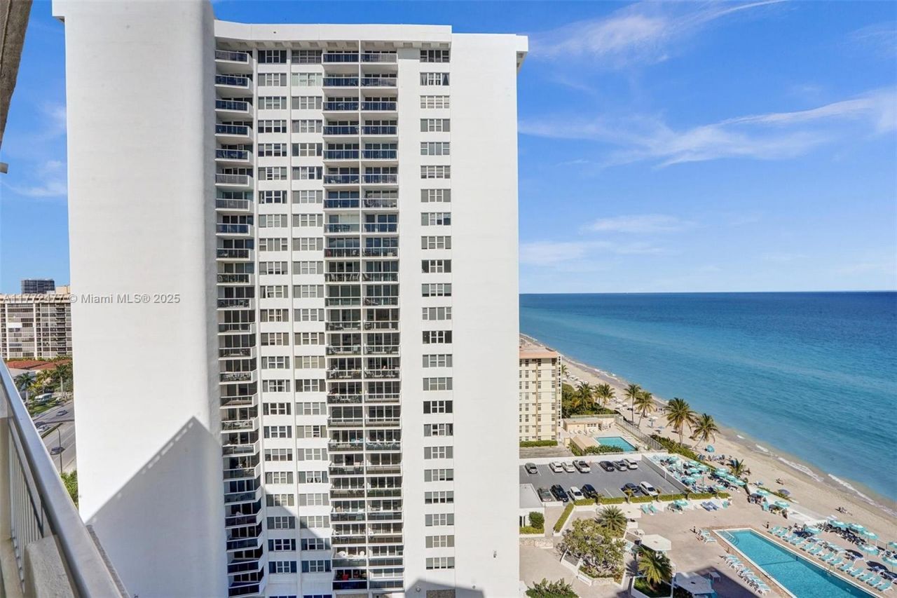 3180 S Ocean Dr, Unit 1504, Hallandale Beach, FL 33009 Photo