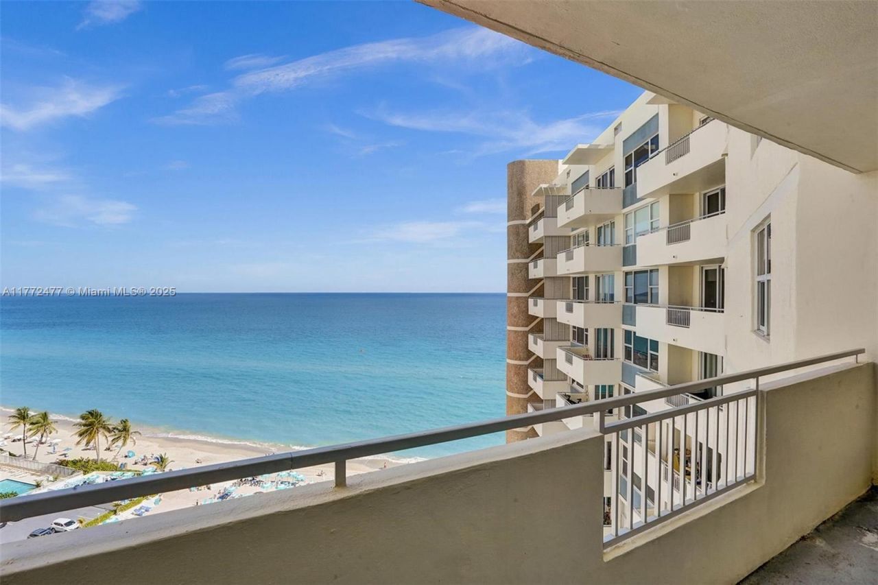 3180 S Ocean Dr, Unit 1504, Hallandale Beach, FL 33009 Photo