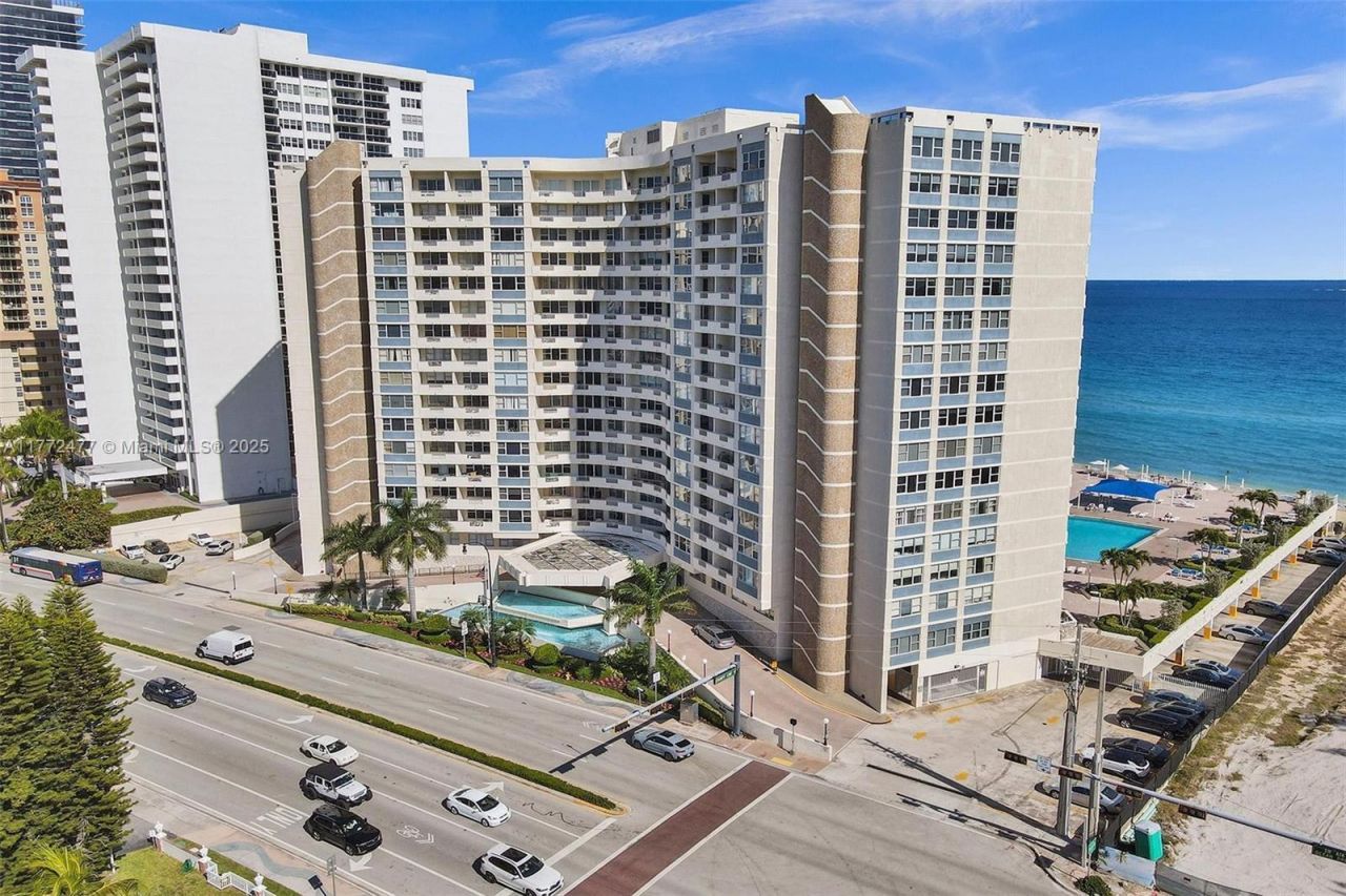3180 S Ocean Dr, Unit 1504, Hallandale Beach, FL 33009 Photo
