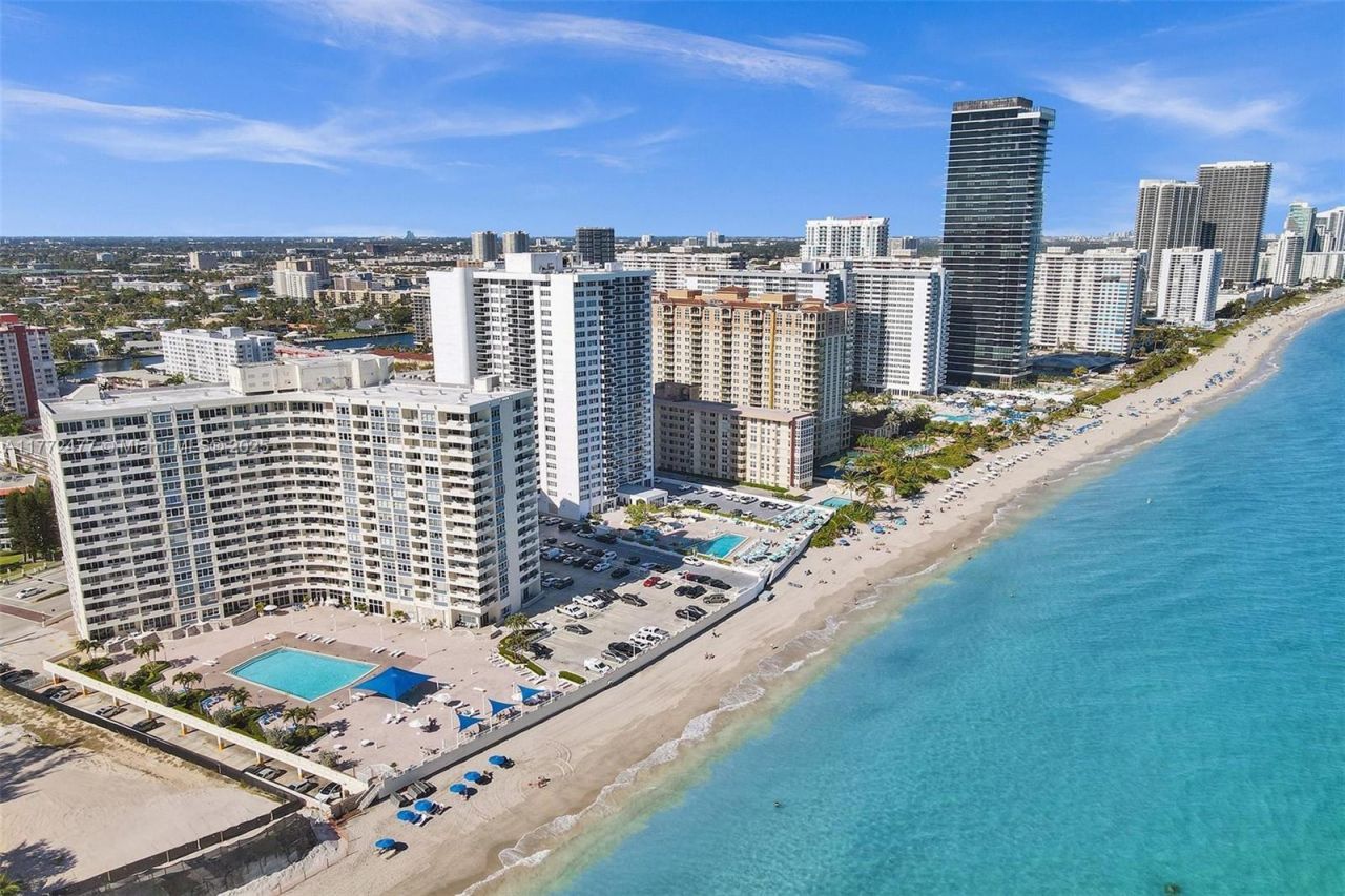 3180 S Ocean Dr, Unit 1504, Hallandale Beach, FL 33009 Photo