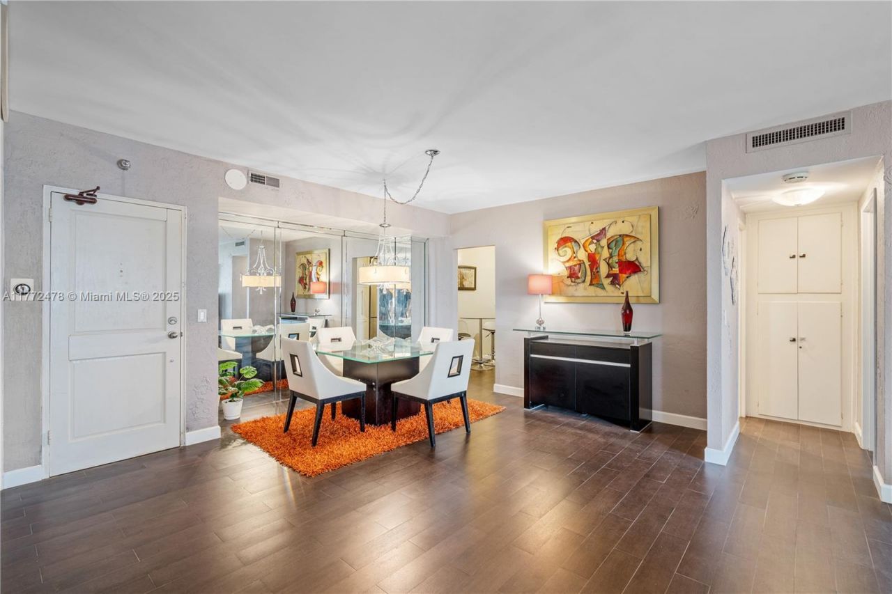 10185 Collins Ave, Unit 1110, Bal Harbour, FL 33154 Photo