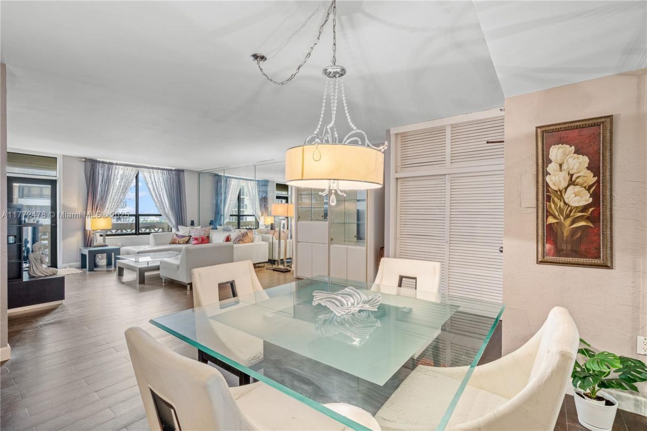 10185 Collins Ave, Unit 1110, Bal Harbour, FL 33154 Photo