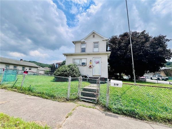 319 Grant Street, Newell, WV 26050