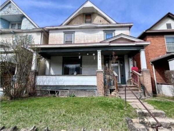 406 Grant Street, Newell, WV 26050