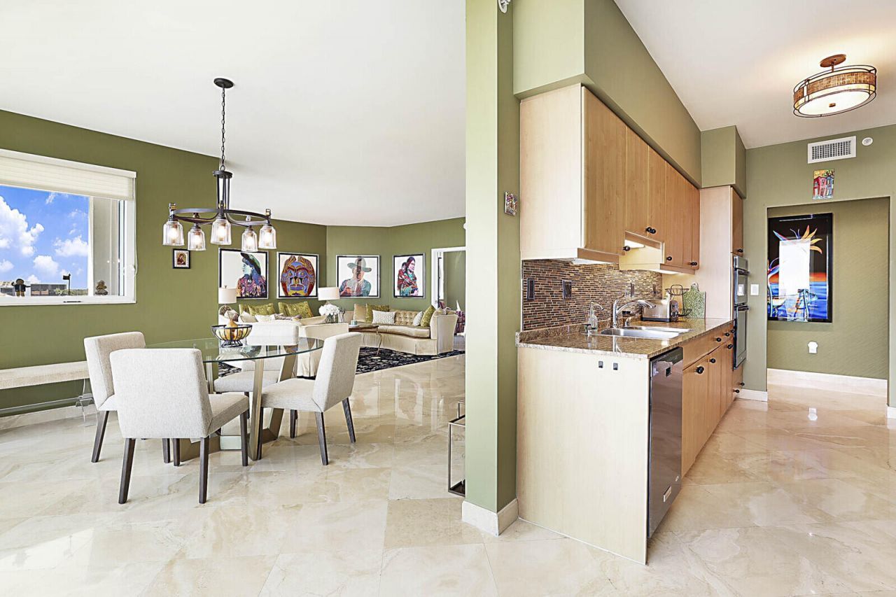 500 SE Mizner Boulevard, Unit A608, Boca Raton, FL 33432 Photo