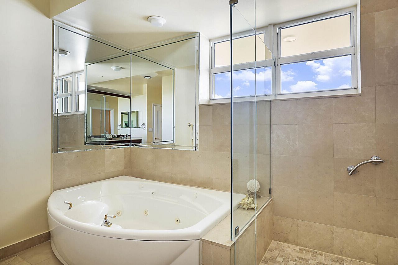 500 SE Mizner Boulevard, Unit A608, Boca Raton, FL 33432 Photo