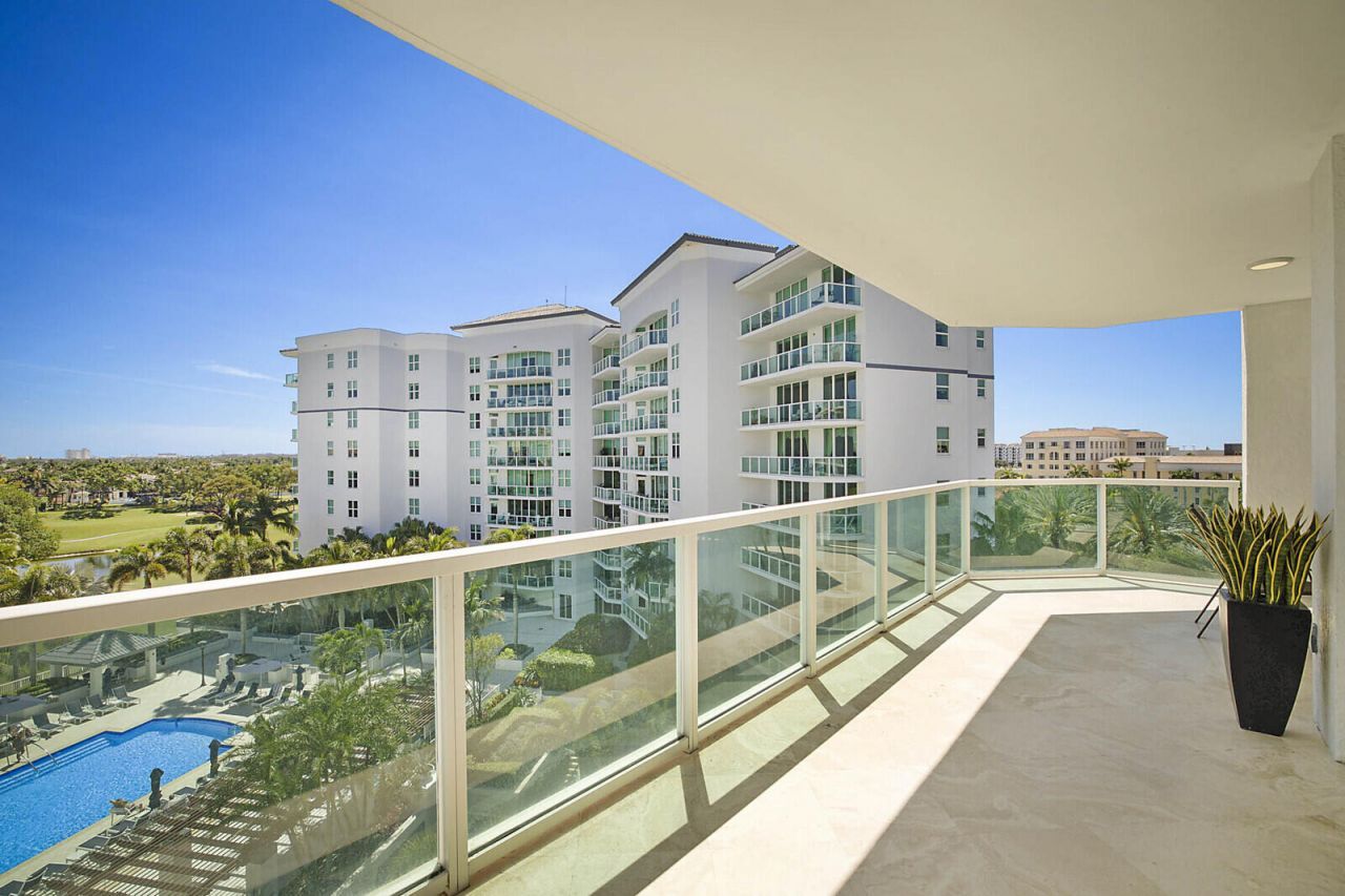 500 SE Mizner Boulevard, Unit A608, Boca Raton, FL 33432 Photo