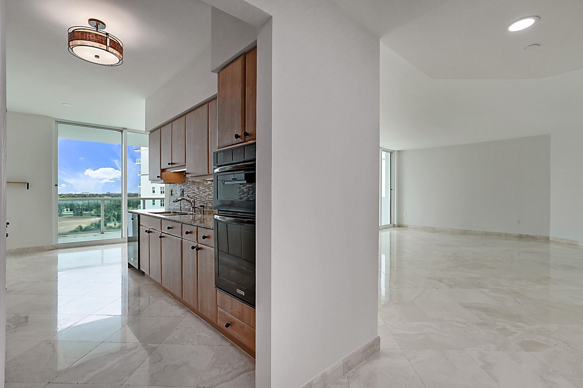 500 SE Mizner Boulevard, Unit A608, Boca Raton, FL 33432 Photo