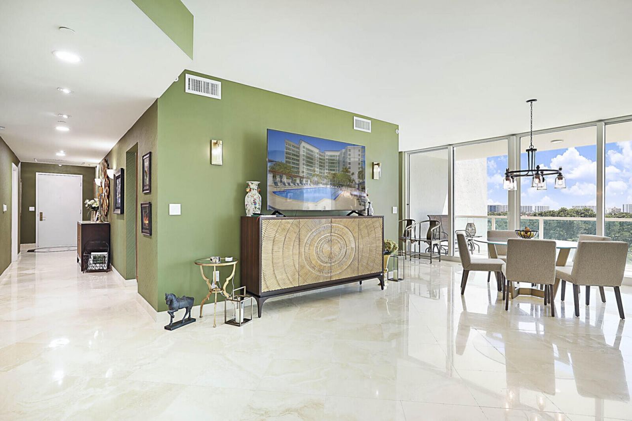 500 SE Mizner Boulevard, Unit A608, Boca Raton, FL 33432 Photo