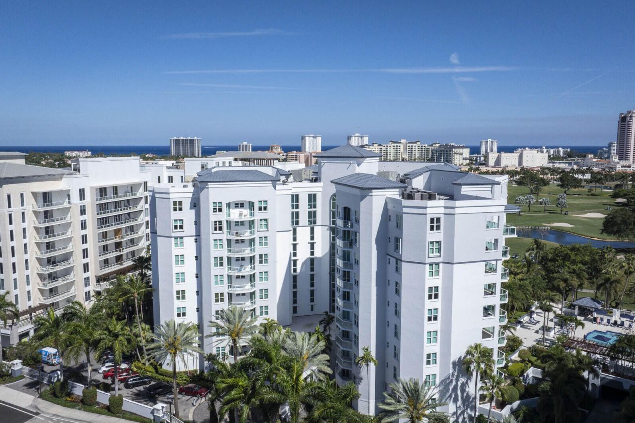 500 SE Mizner Boulevard, Unit A608, Boca Raton, FL 33432 Photo