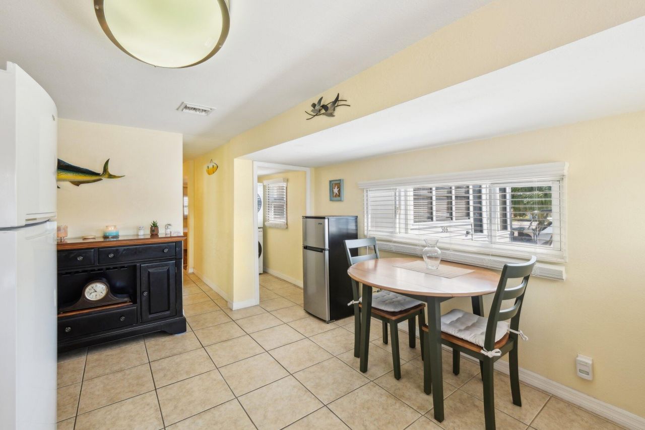 307 Nettles Boulevard, Jensen Beach, FL 34957 Photo