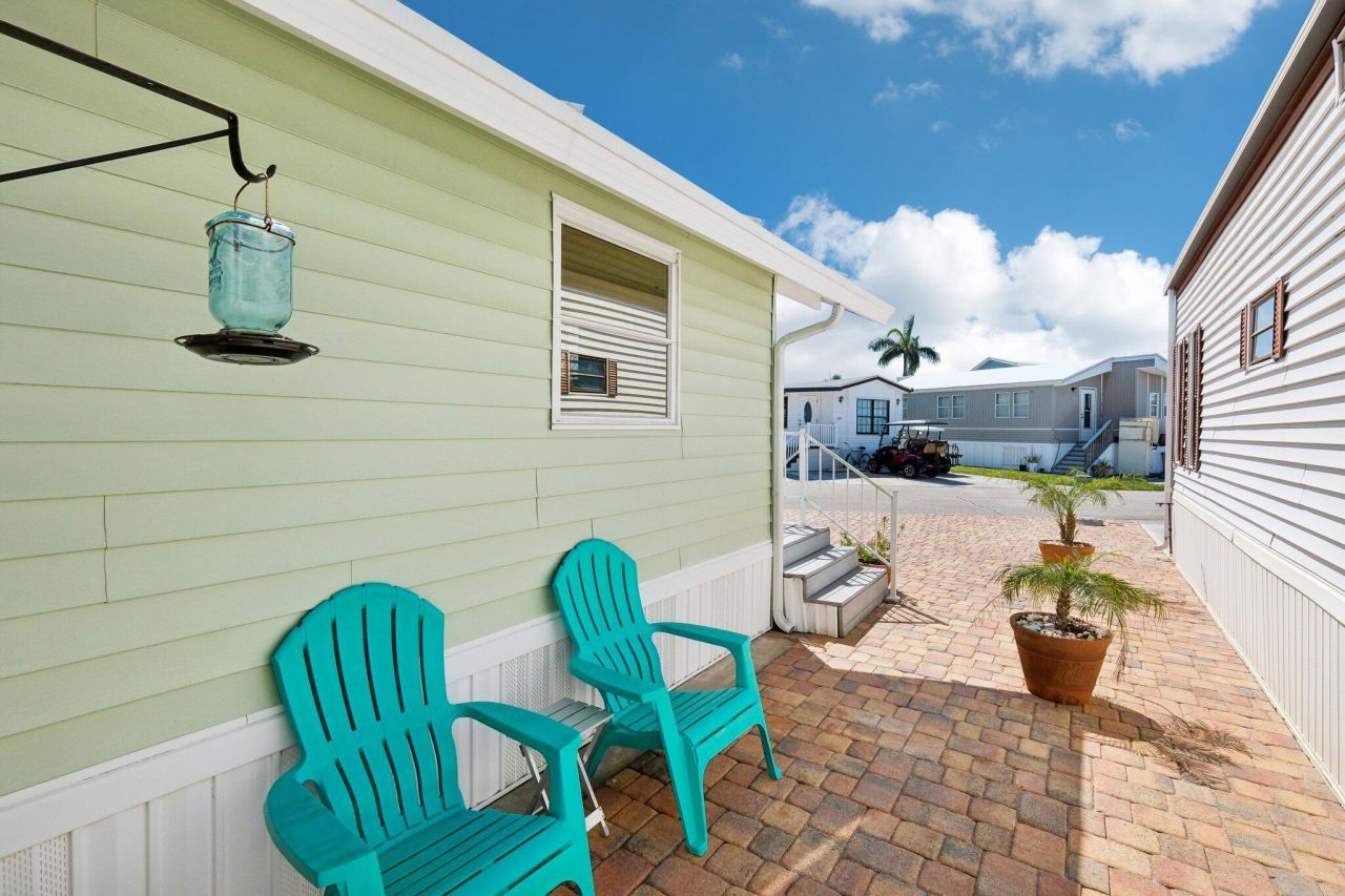 307 Nettles Boulevard, Jensen Beach, FL 34957 Photo