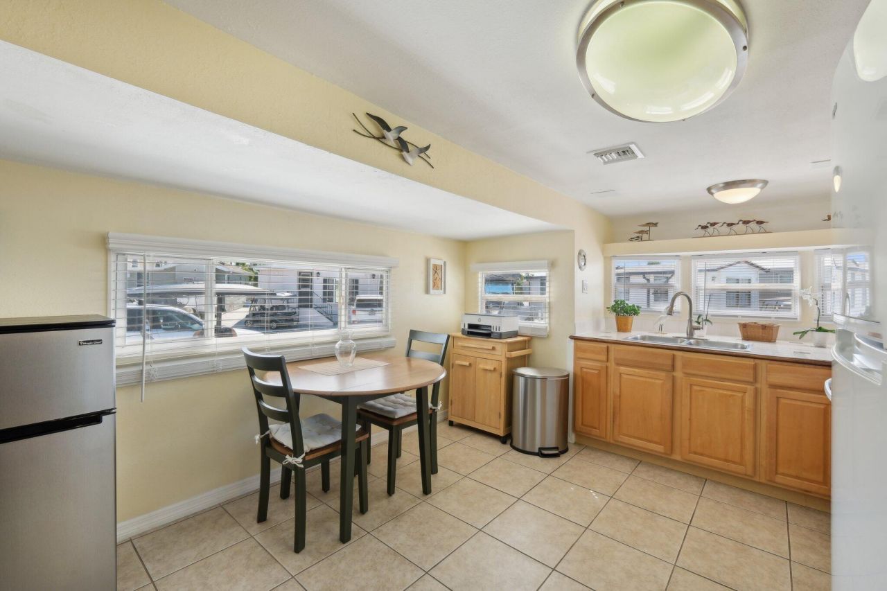 307 Nettles Boulevard, Jensen Beach, FL 34957 Photo