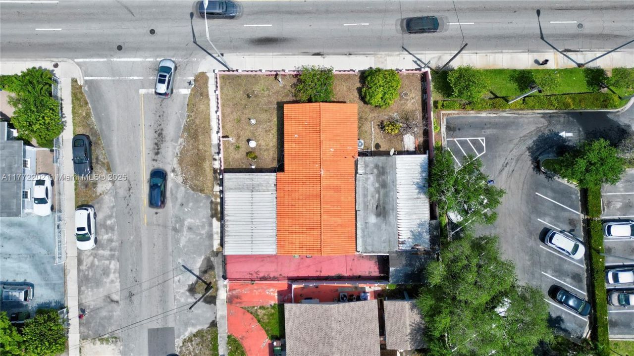 390 E 44th St, Hialeah, FL 33013 Photo