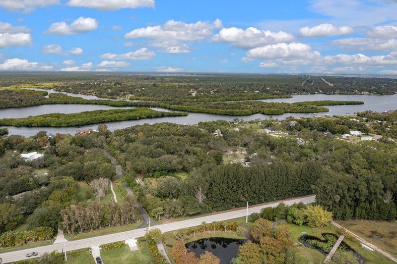 12511 Roseland Road, Sebastian, FL 32958 Photo