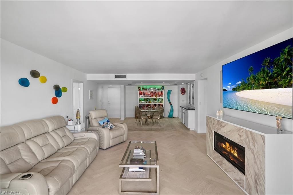 4001 Gulf Shore Blvd N, Unit 802, Naples, FL 34103 Photo