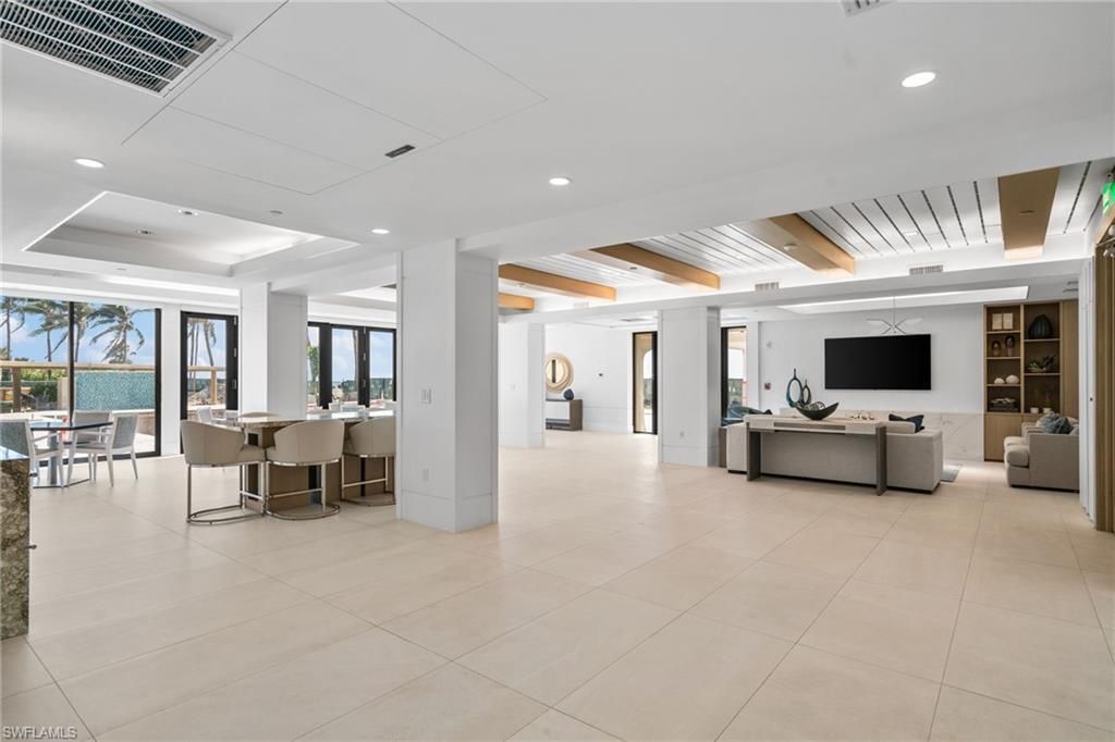 4001 Gulf Shore Blvd N, Unit 802, Naples, FL 34103 Photo