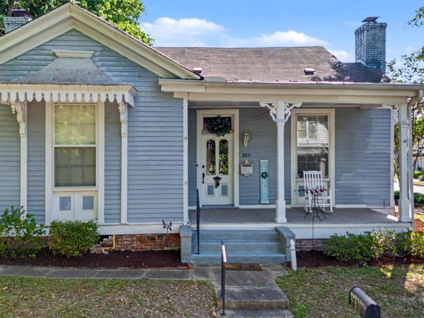 523 4th St S, Columbus, MS 39701