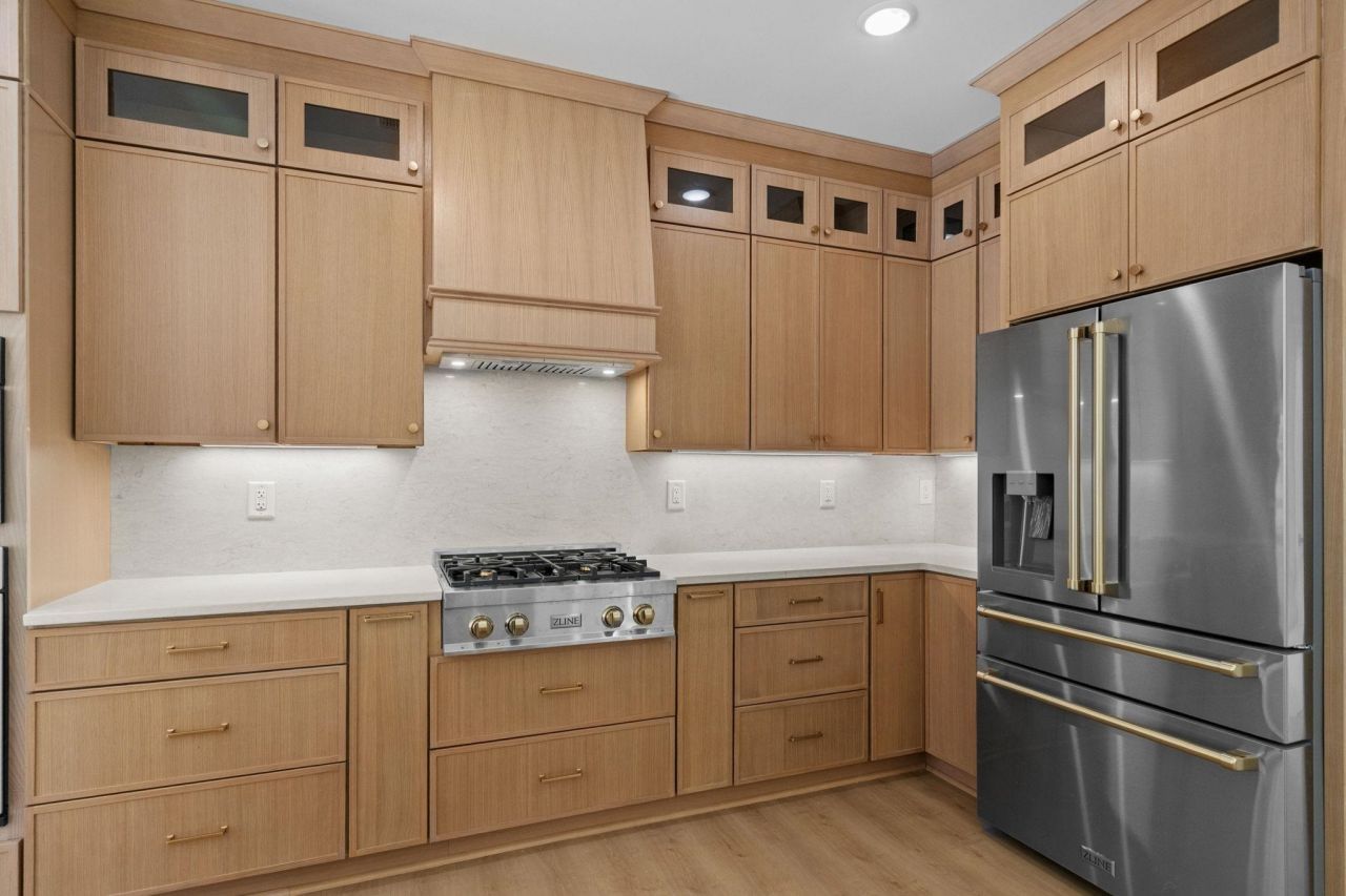 318 15th Ave. S Photo 24