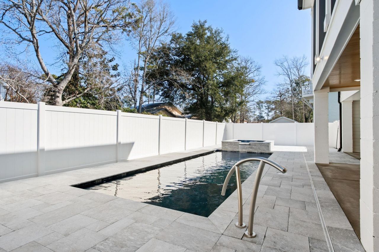 318 15th Ave. S Photo 39