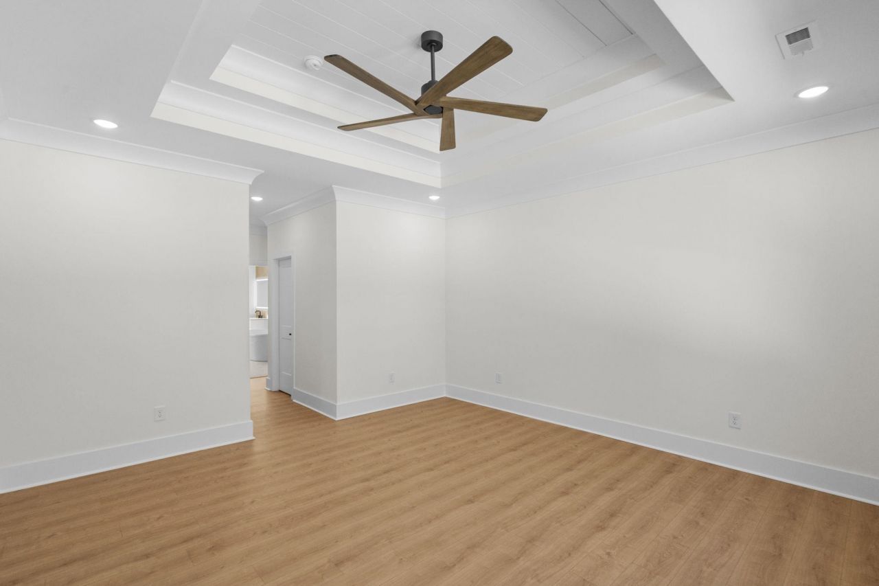 318 15th Ave. S Photo 45