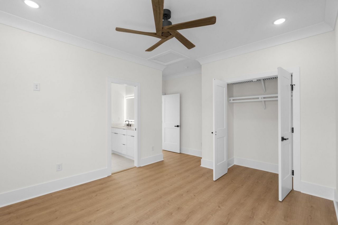 318 15th Ave. S Photo 63