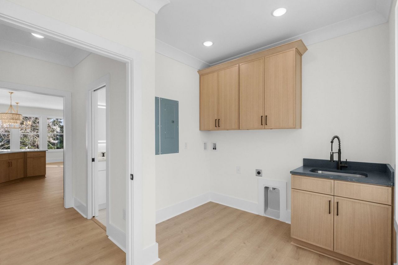 318 15th Ave. S Photo 65