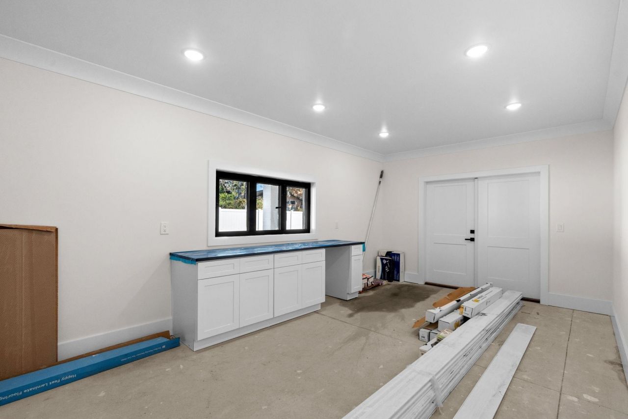 318 15th Ave. S Photo 67