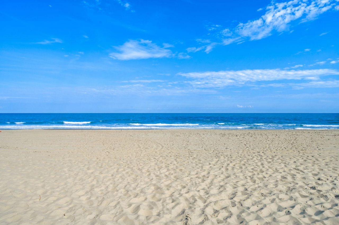 318 15th Ave. S Photo 81