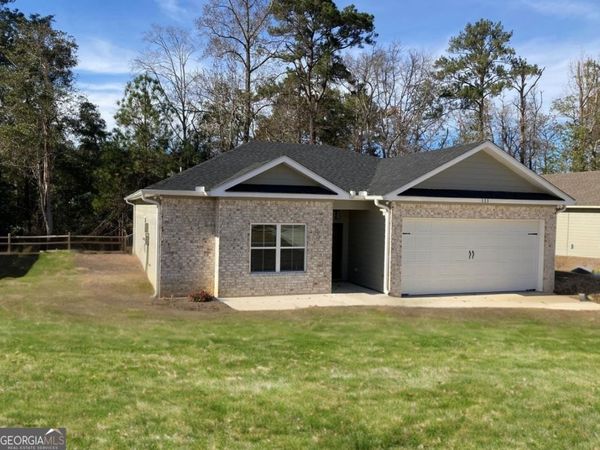 111 Barfoot Bayou Lane, Unit 3, Eufaula, AL 36027