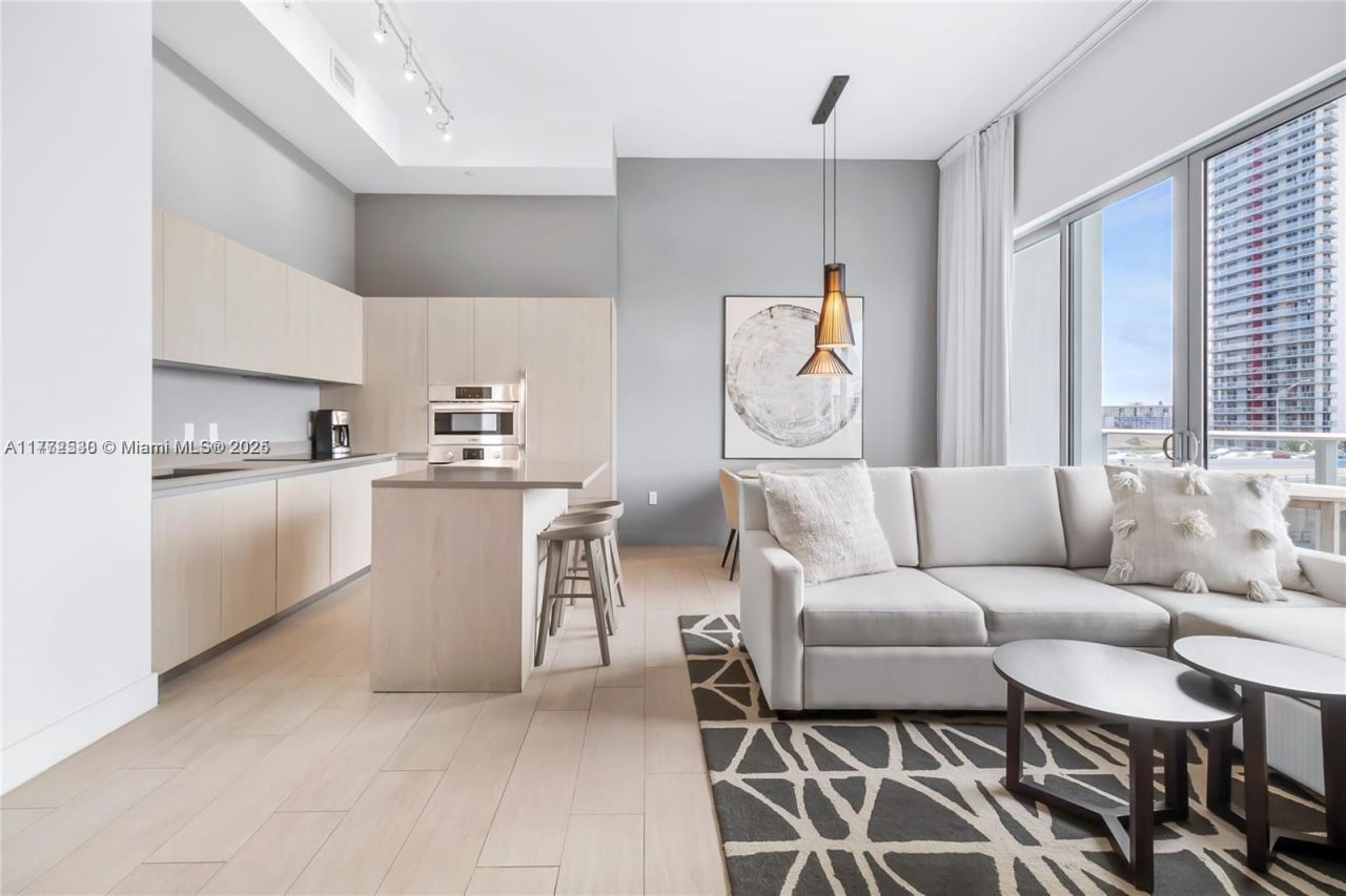 4010 S Ocean Dr, Unit R406, Hollywood, FL 33019 Photo