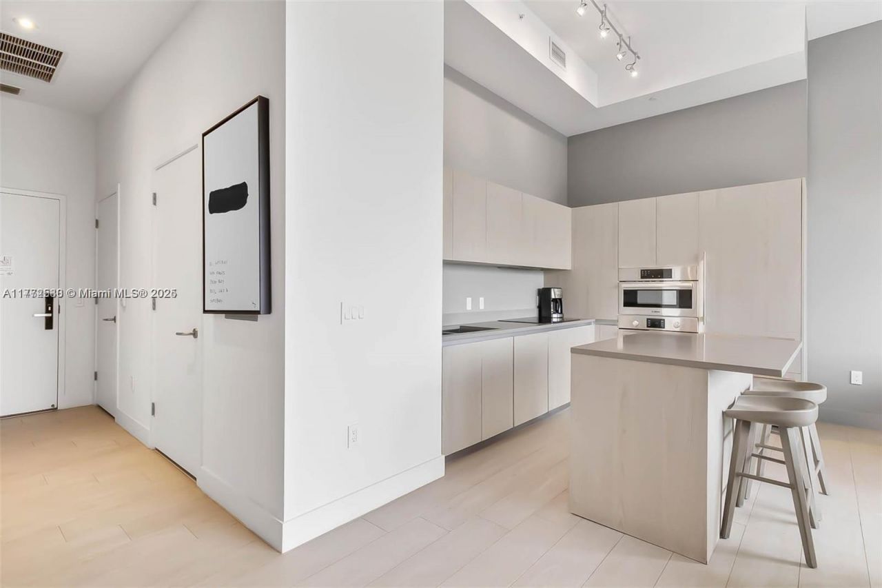 4010 S Ocean Dr, Unit R406, Hollywood, FL 33019 Photo