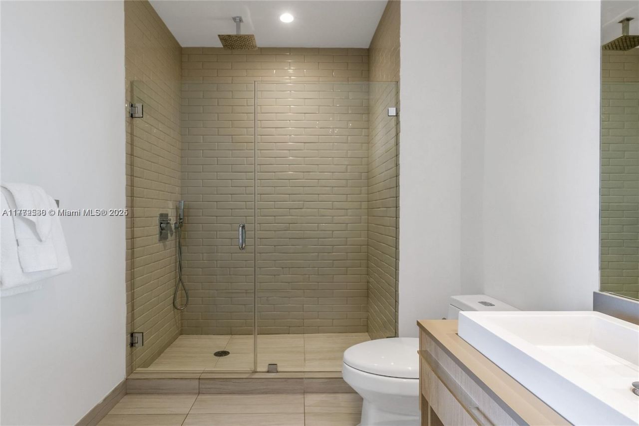 4010 S Ocean Dr, Unit R406, Hollywood, FL 33019 Photo