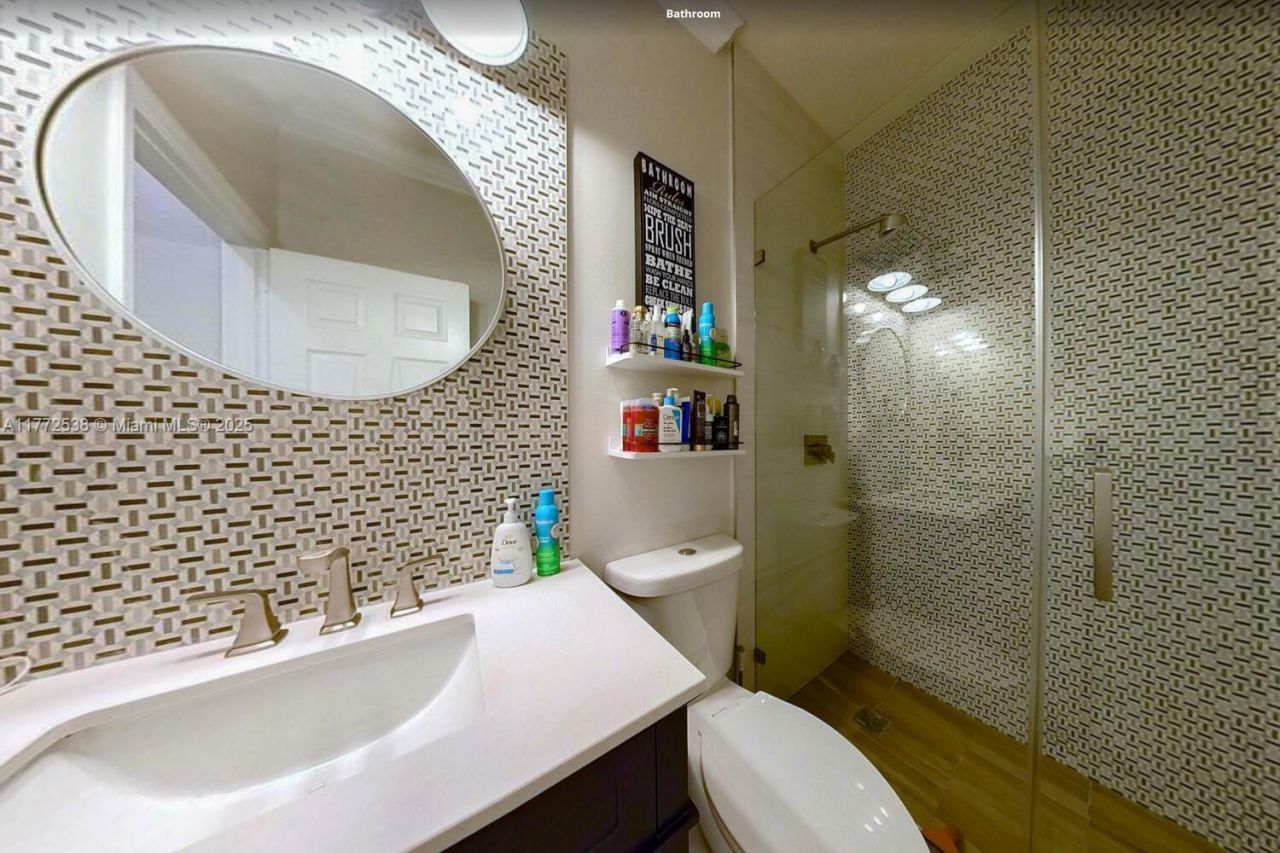 3424 W 92nd Pl, Hialeah, FL 33018 Photo