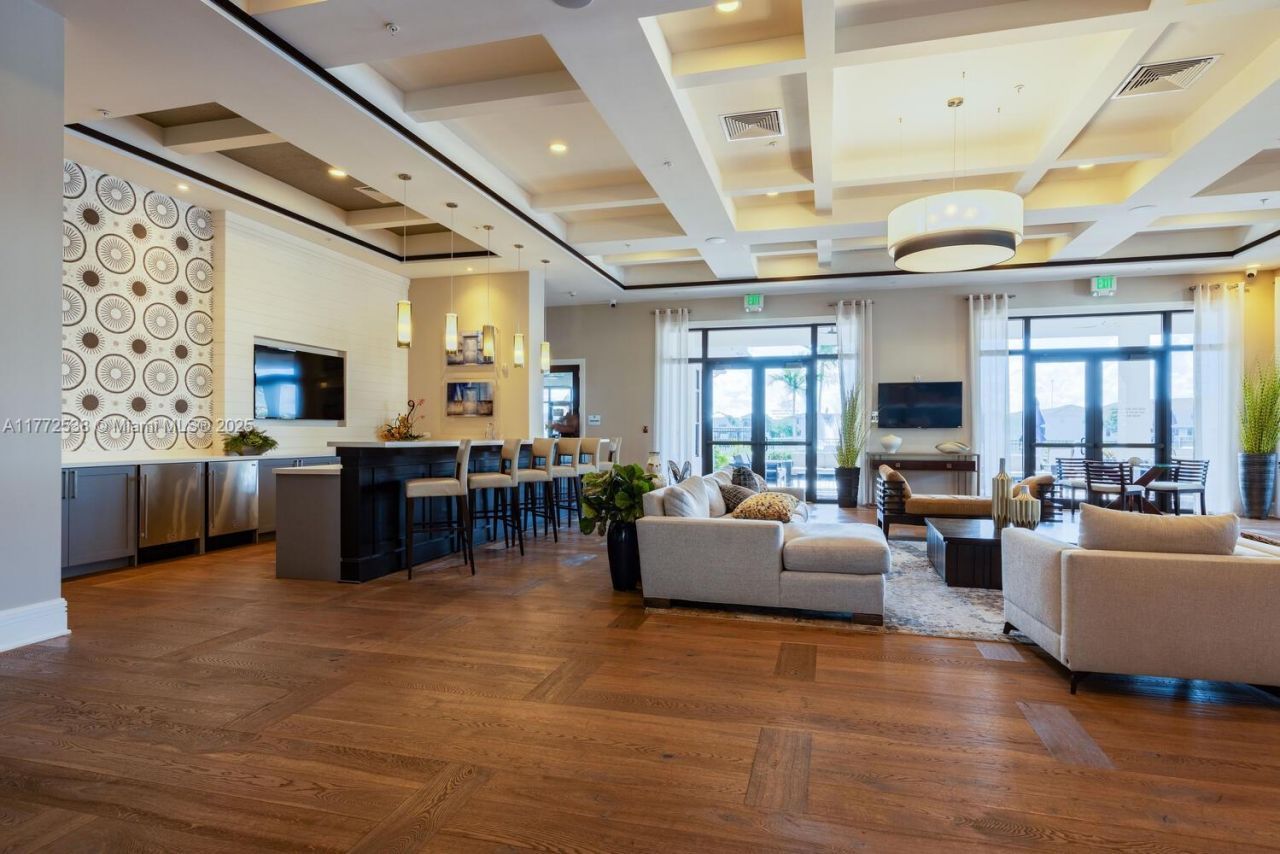 3424 W 92nd Pl, Hialeah, FL 33018 Photo