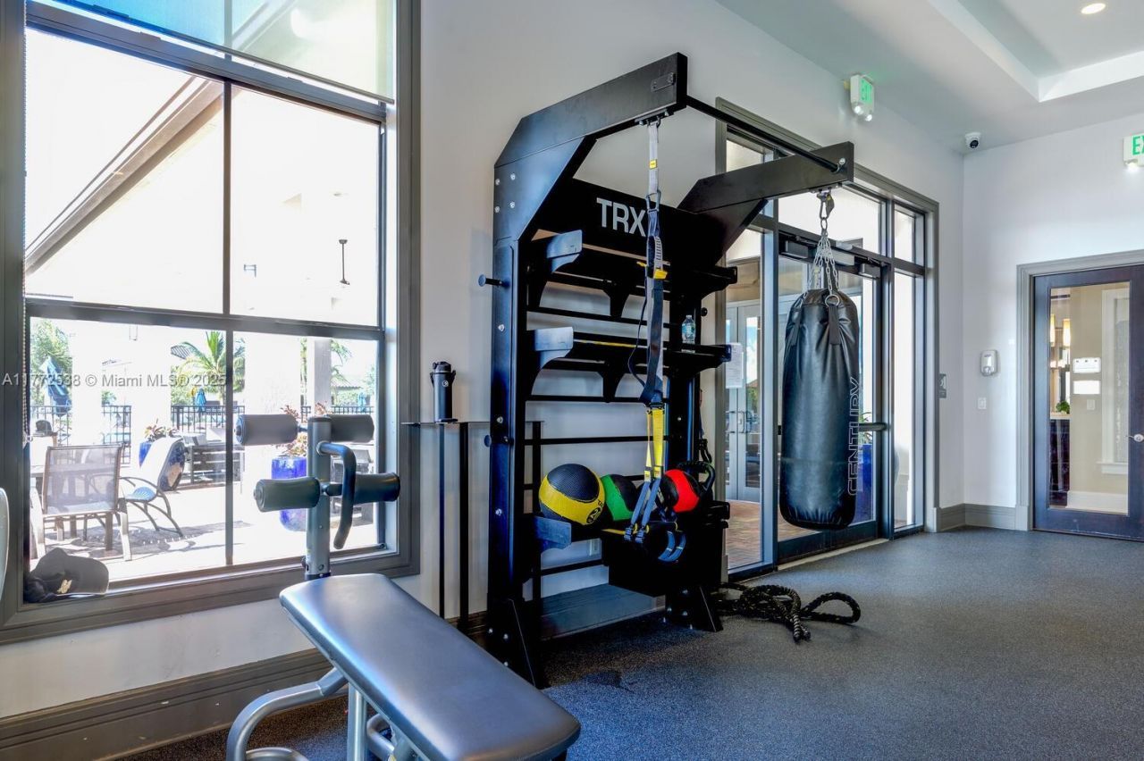 3424 W 92nd Pl, Hialeah, FL 33018 Photo