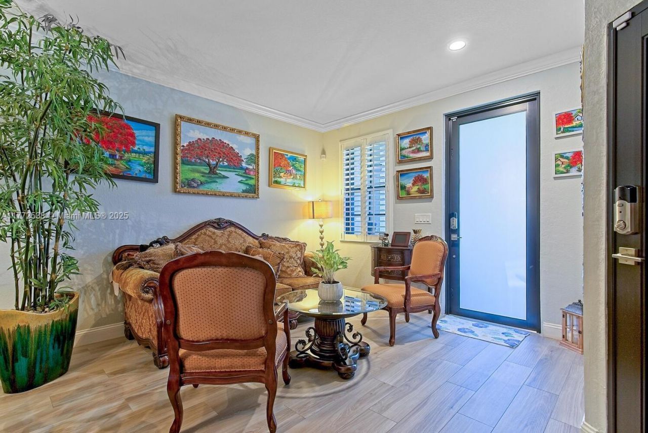 3424 W 92nd Pl, Hialeah, FL 33018 Photo