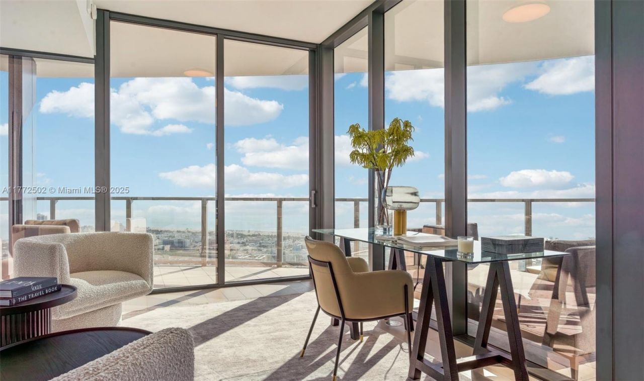 500 Alton Rd, Unit 4201.05, Miami Beach, FL 33139 Photo