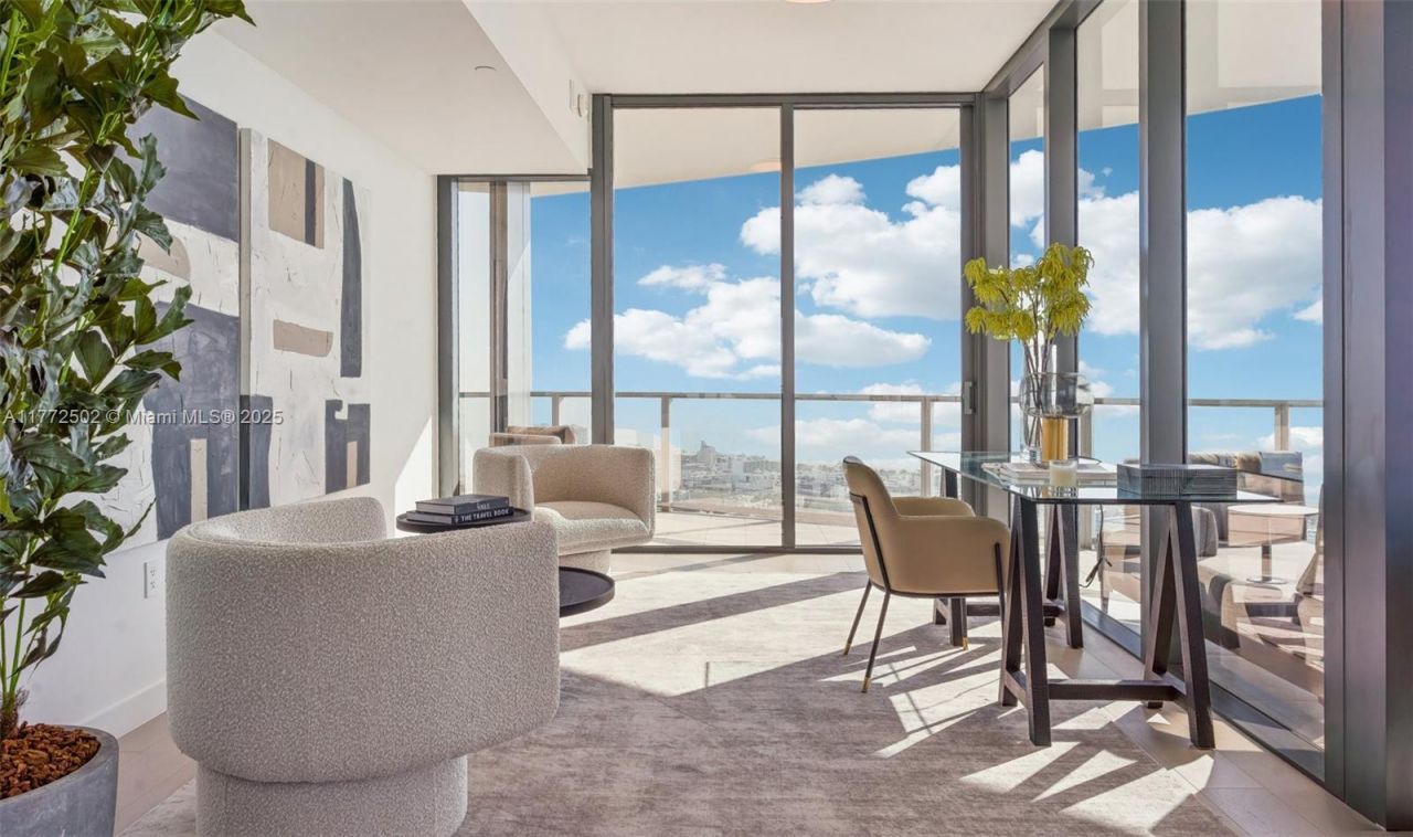 500 Alton Rd, Unit 4201.05, Miami Beach, FL 33139 Photo