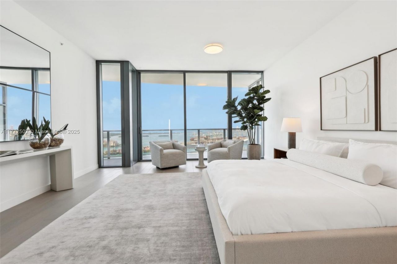 500 Alton Rd, Unit 4201.05, Miami Beach, FL 33139 Photo